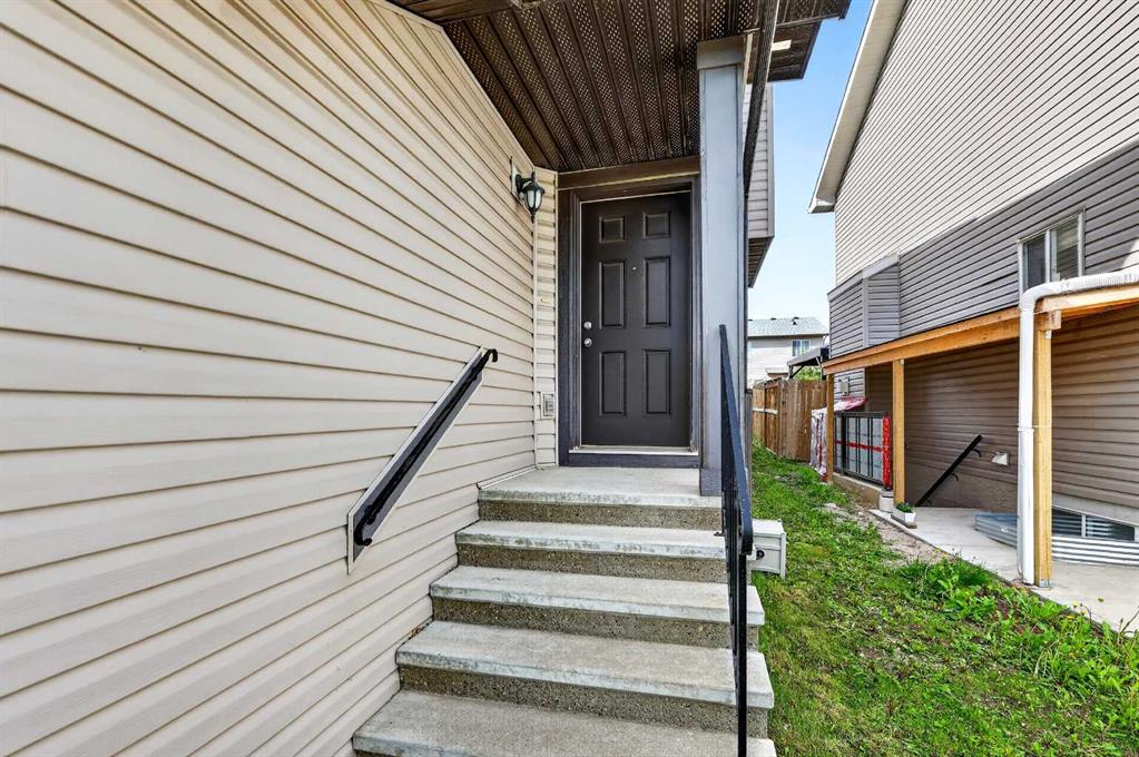 Picture for 490 New Brighton Drive SE