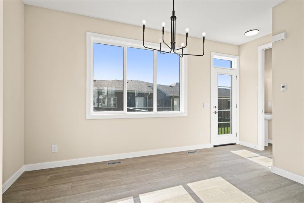 Picture for 388 Sora Boulevard SE