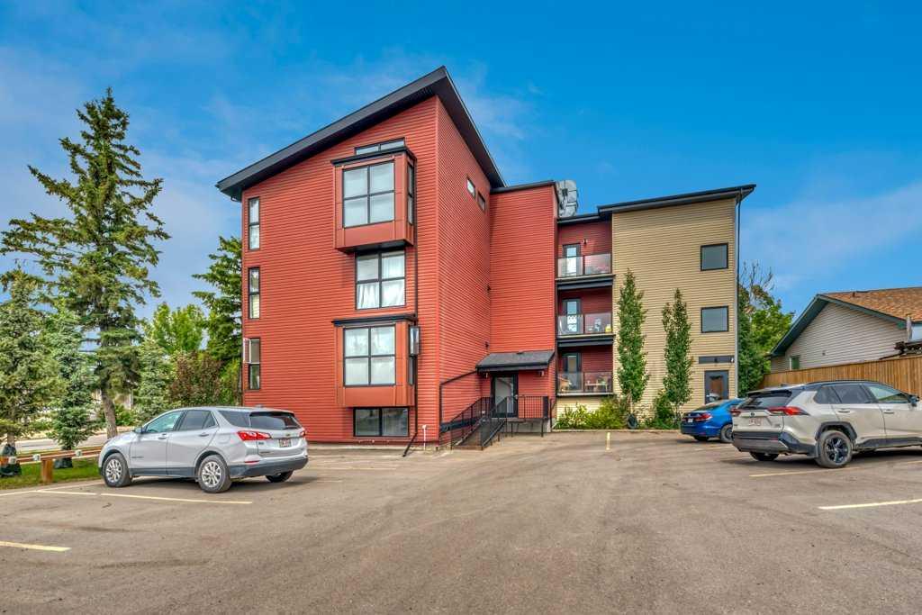Picture for 12, 606 Lakeside Boulevard 