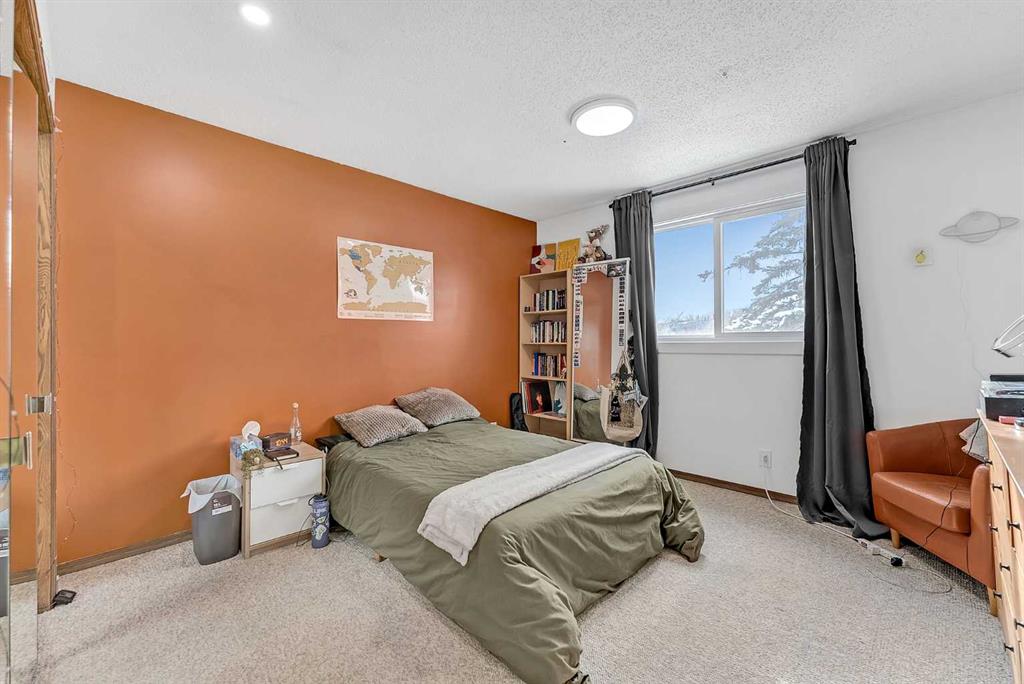 CIR Realty 2926 Parkdale Boulevard NW CIR REALTY , Calgary, Parkdale