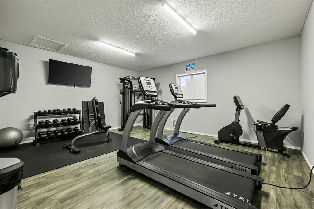 Picture for 126, 6220 17 Avenue SE https://www.cirrealty.ca/reb/creb/74/A2260374_19.jpg