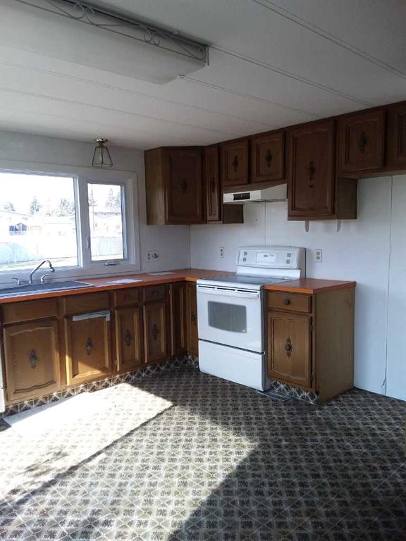 Picture for 126, 6220 17 Avenue SE https://www.cirrealty.ca/reb/creb/74/A2260374_4.jpg