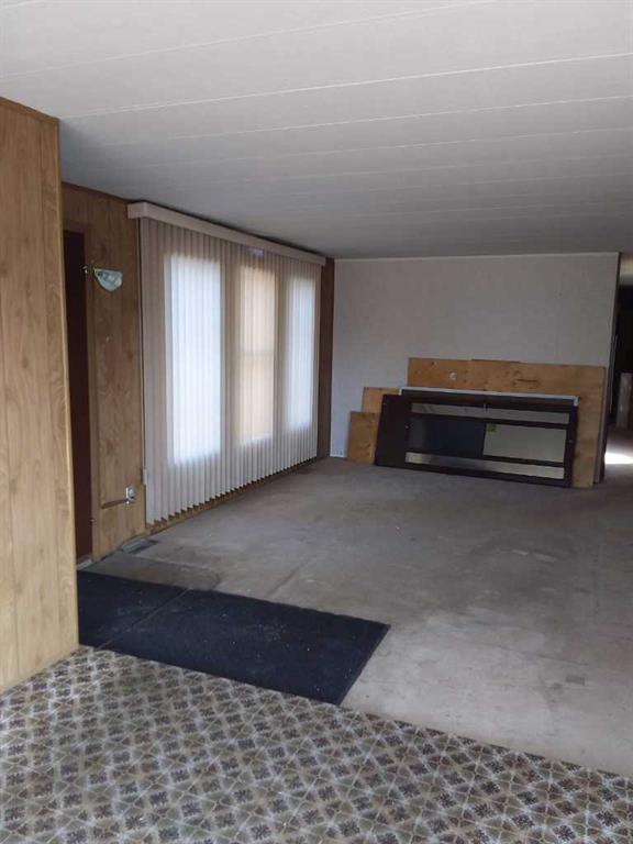 Picture for 126, 6220 17 Avenue SE https://www.cirrealty.ca/reb/creb/74/A2260374_6.jpg