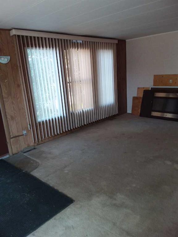 Picture for 126, 6220 17 Avenue SE https://www.cirrealty.ca/reb/creb/74/A2260374_7.jpg