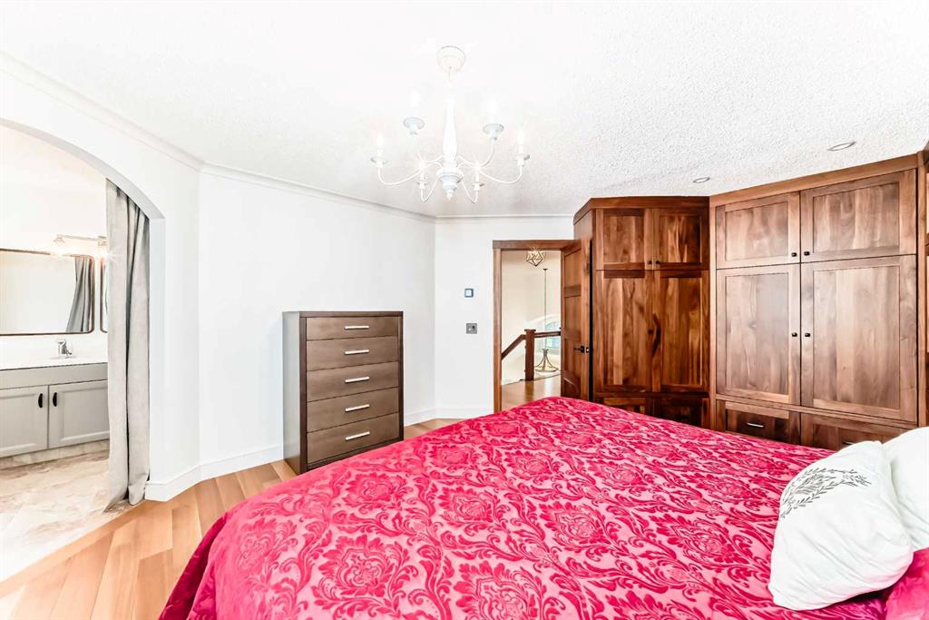 Picture for 2 Tuscany Estates Crescent NW https://www.cirrealty.ca/reb/creb/74/A2267374_28.jpg