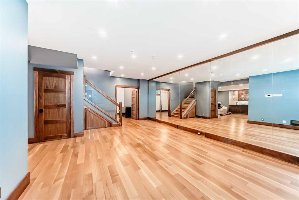 Picture for 2 Tuscany Estates Crescent NW https://www.cirrealty.ca/reb/creb/74/A2267374_38.jpg