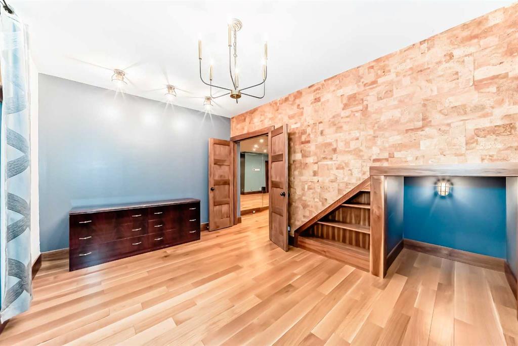 Picture for 2 Tuscany Estates Crescent NW https://www.cirrealty.ca/reb/creb/74/A2267374_40.jpg