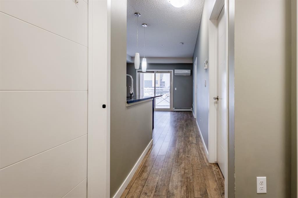 Picture for 117, 402 Marquis Lane SE