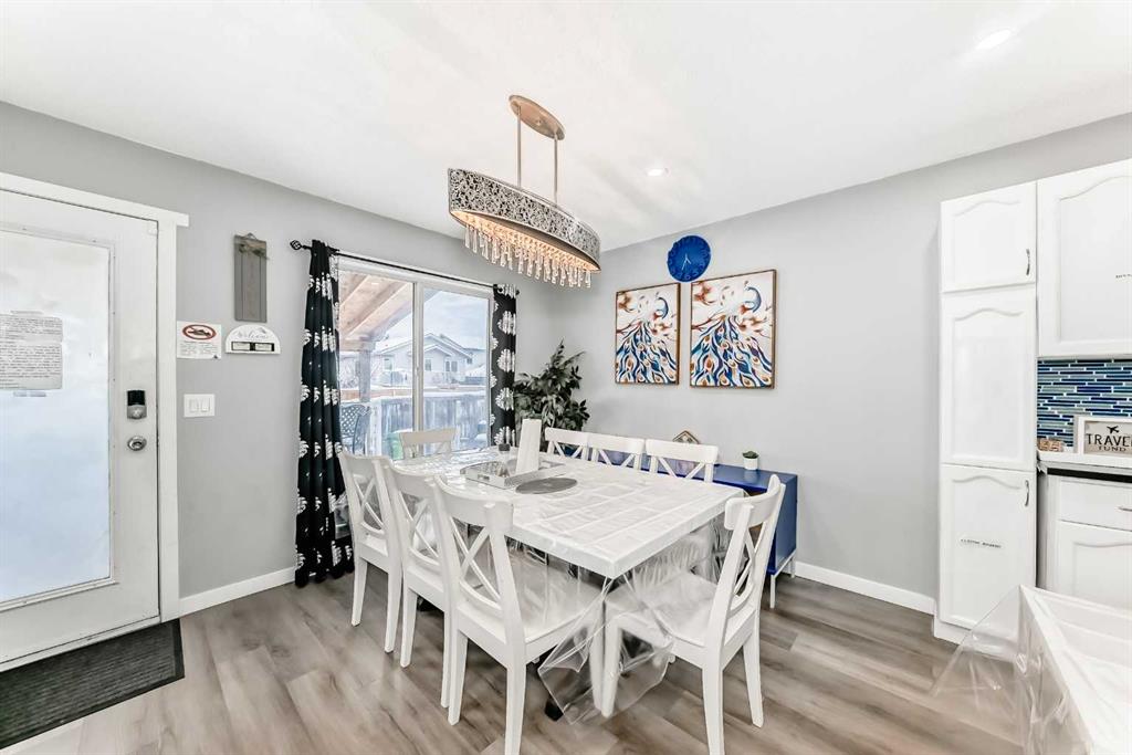 Picture for 240 Applewood Drive SE