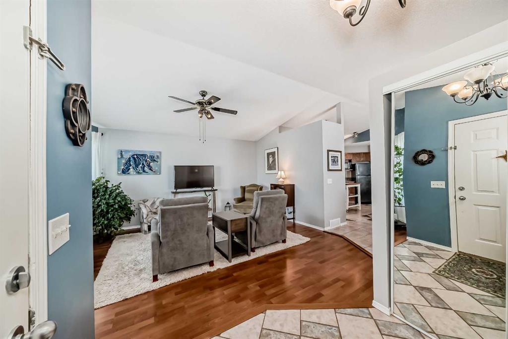 Picture for 110 Applebrook Circle SE