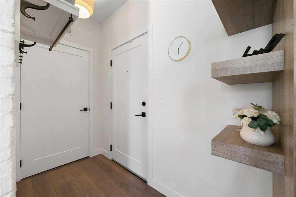 Picture for 103, 2702 17 Avenue SW