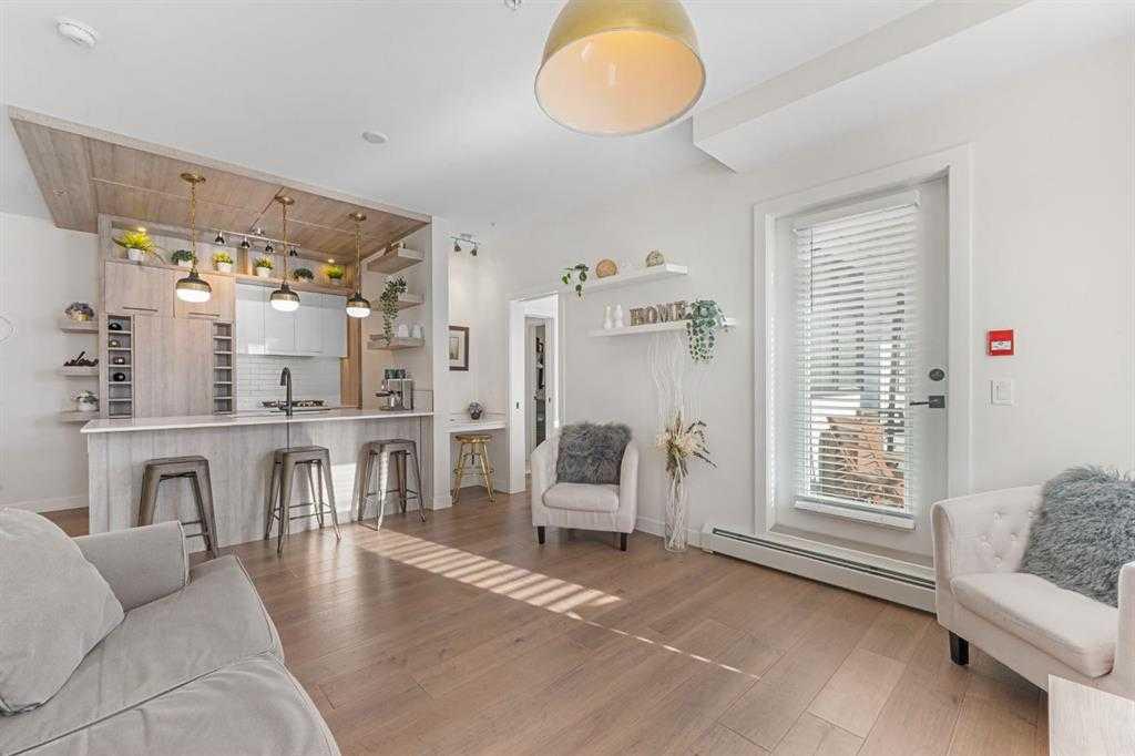 Picture for 103, 2702 17 Avenue SW