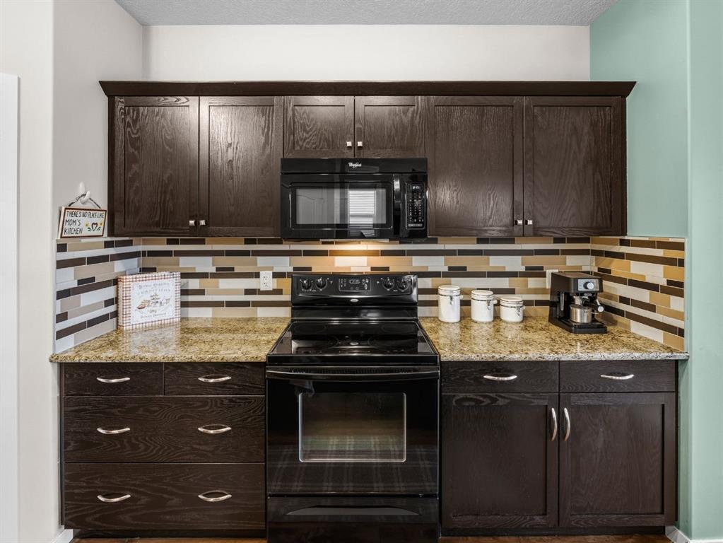 Picture for 73 Cranberry Avenue SE