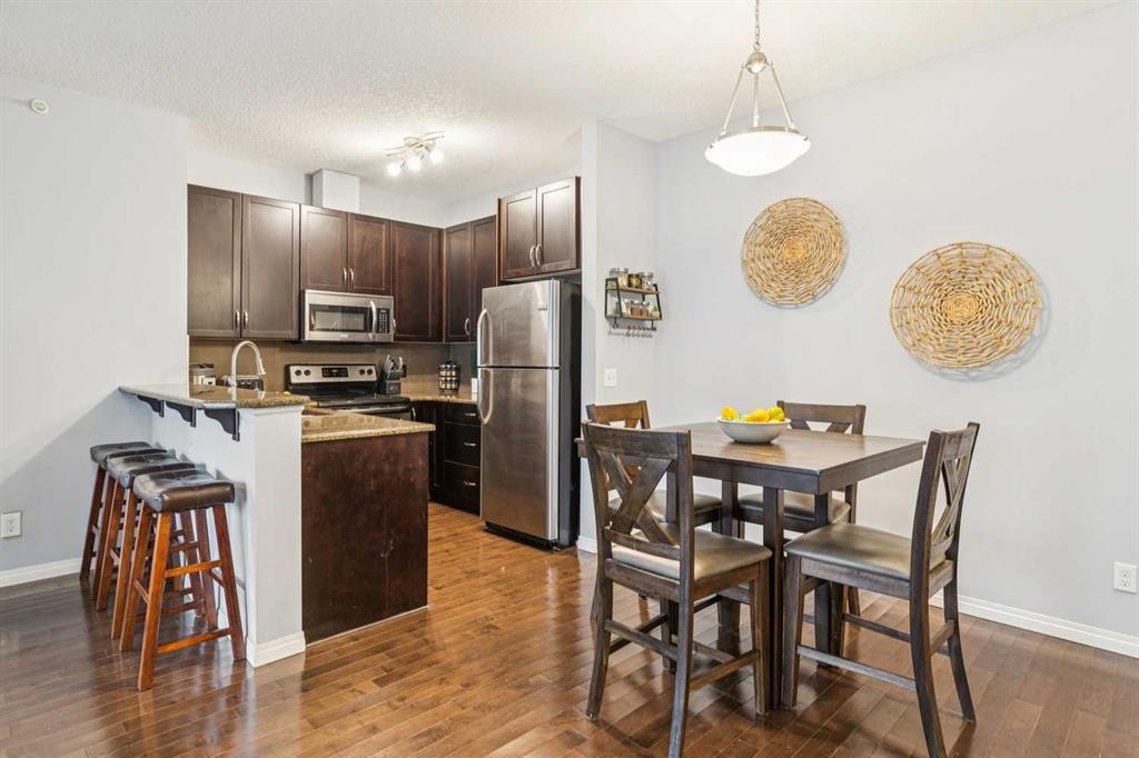 Picture for 2418, 115 Prestwick Villas SE