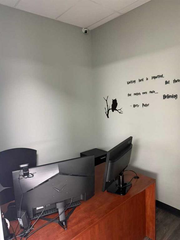 Picture for 250, 6424 36 Street NE