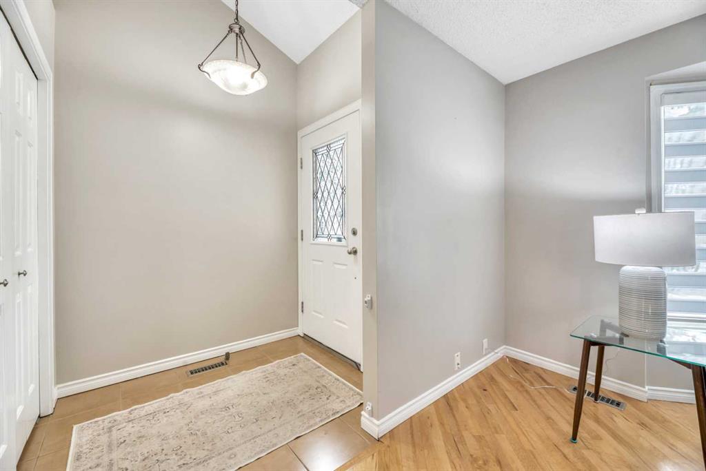 Picture for 391 Scenic Glen Place NW