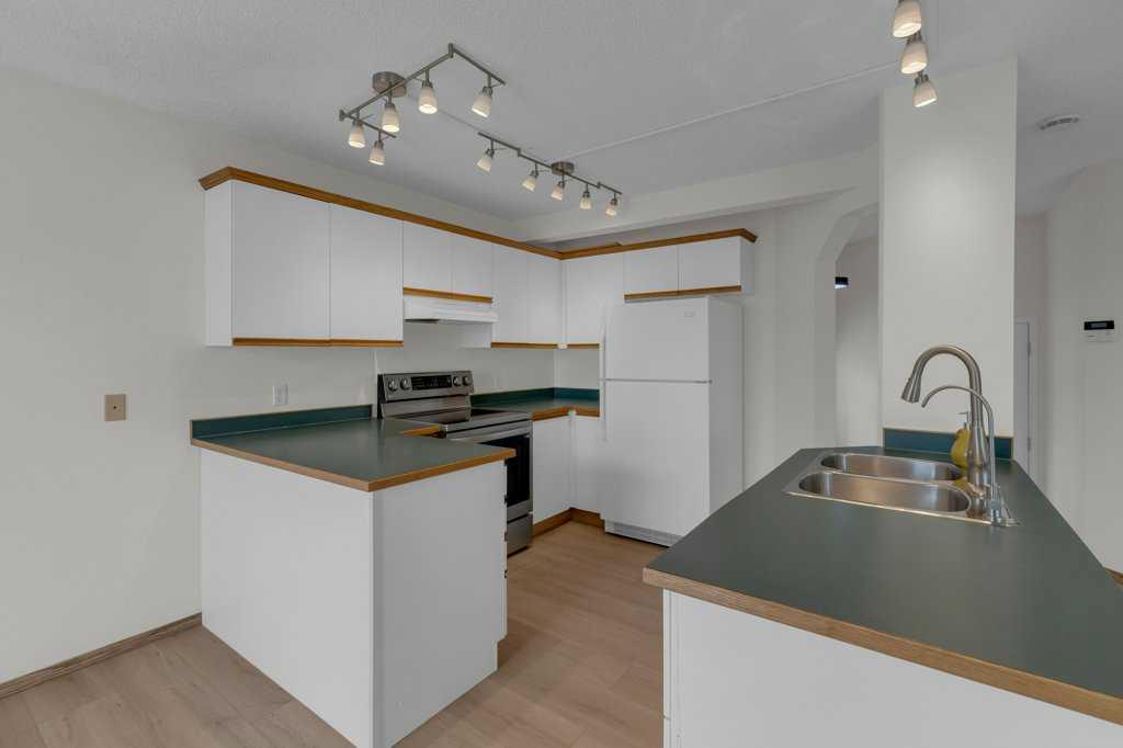 Picture for 9473 Hidden Valley Drive NW