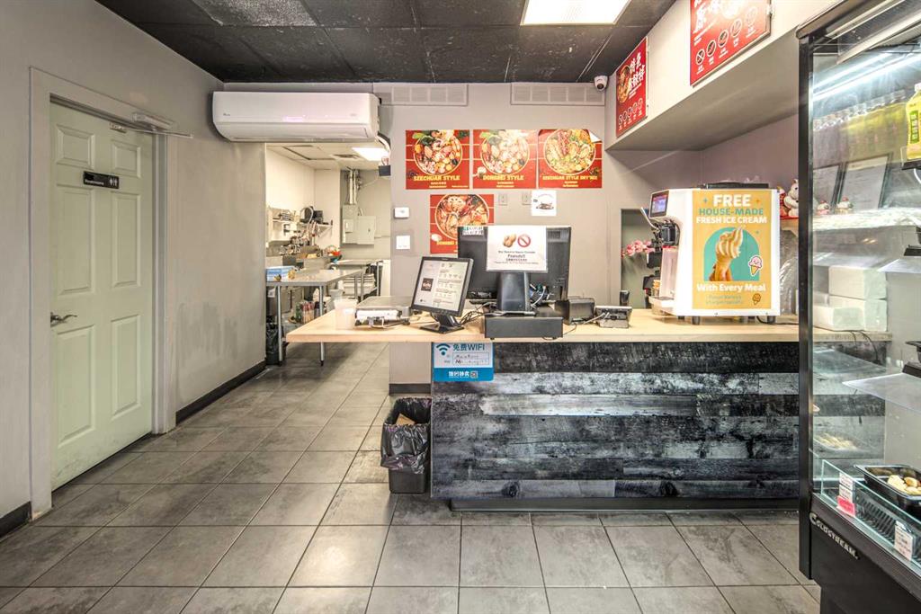 Picture for 2111 Centre Street NW