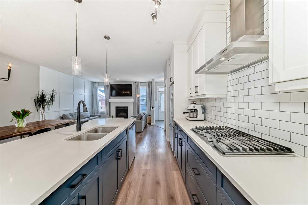 Picture for 129 Lucas Crescent NW