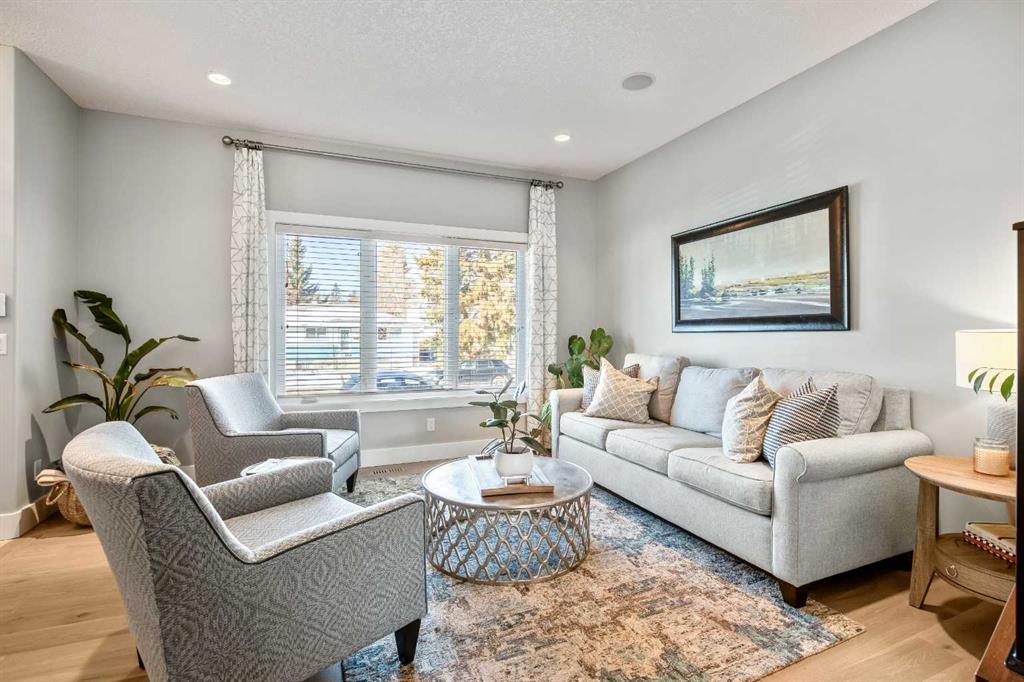 Picture for 3040 28 Street SW