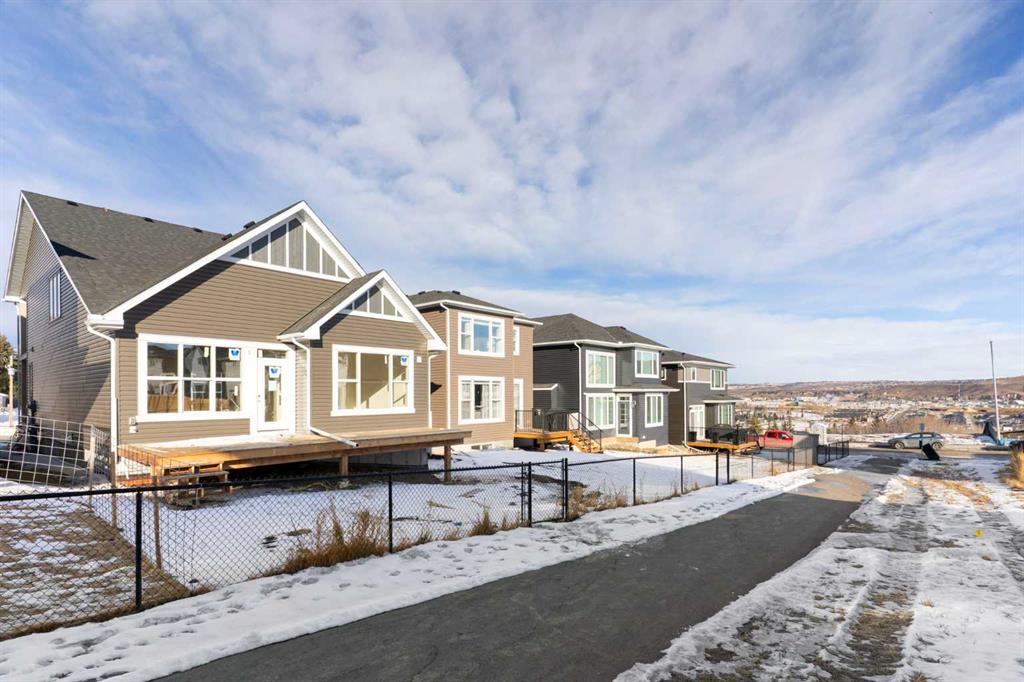 Picture for 303 Rivercrest Way 