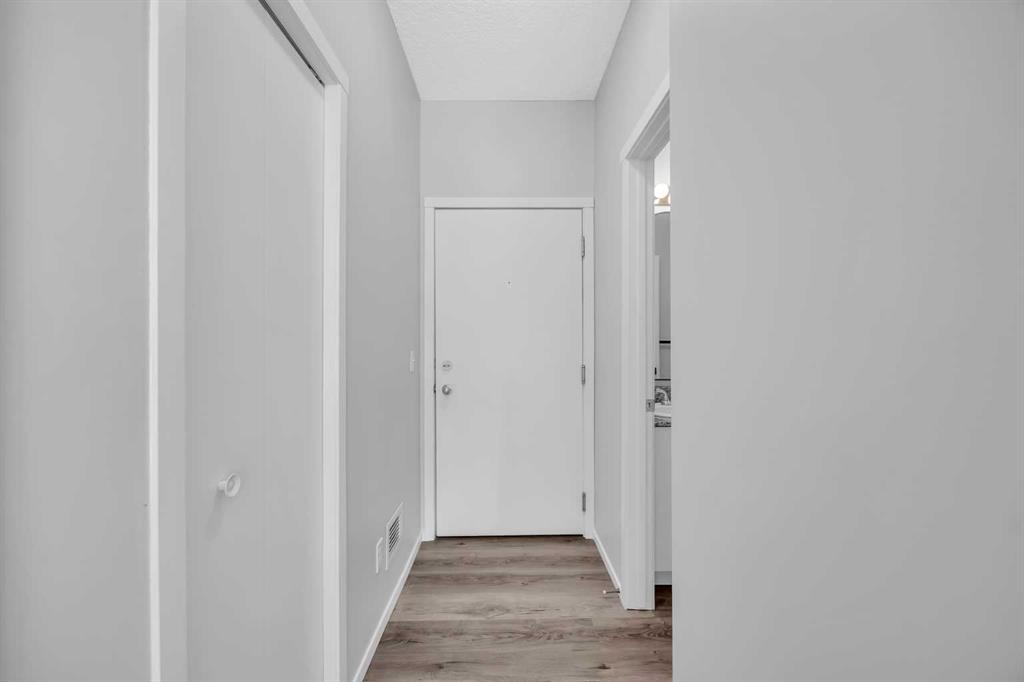 Picture for 2116, 4641 128 Avenue NE