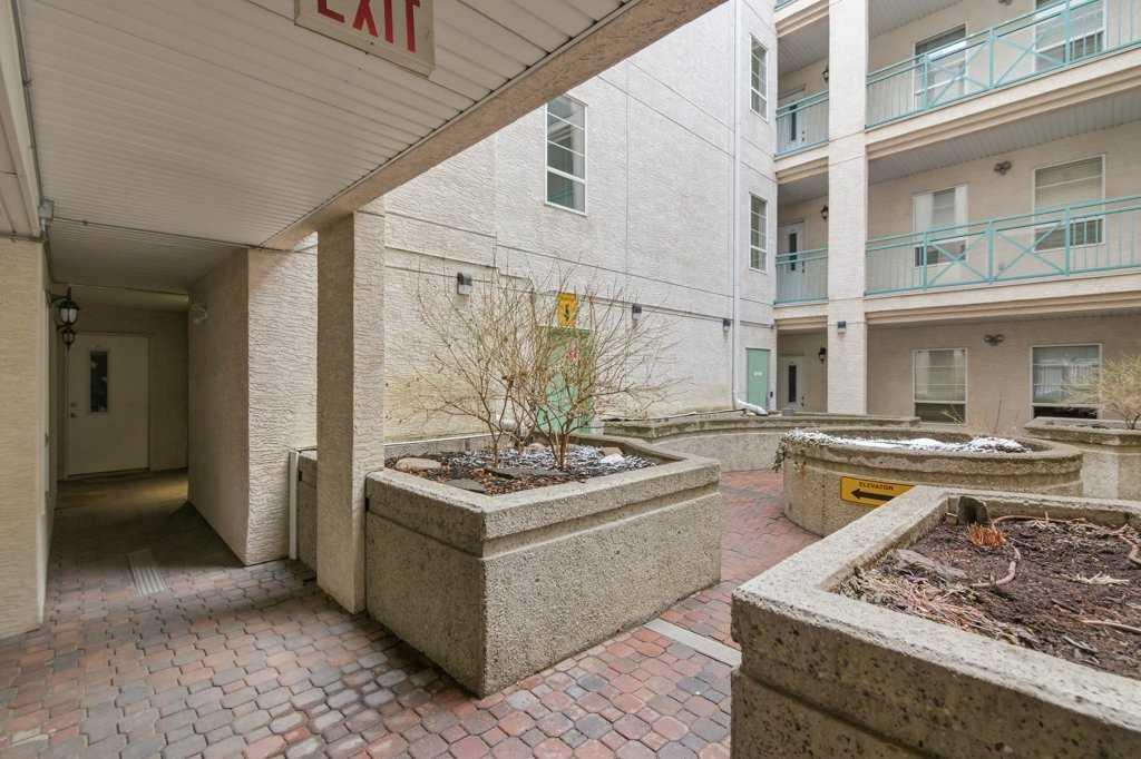 Picture for 102, 1235 13 Avenue SW