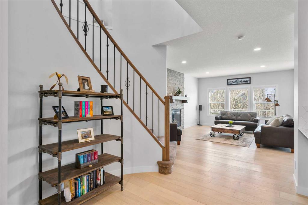 Picture for 99 Ridge View Close 