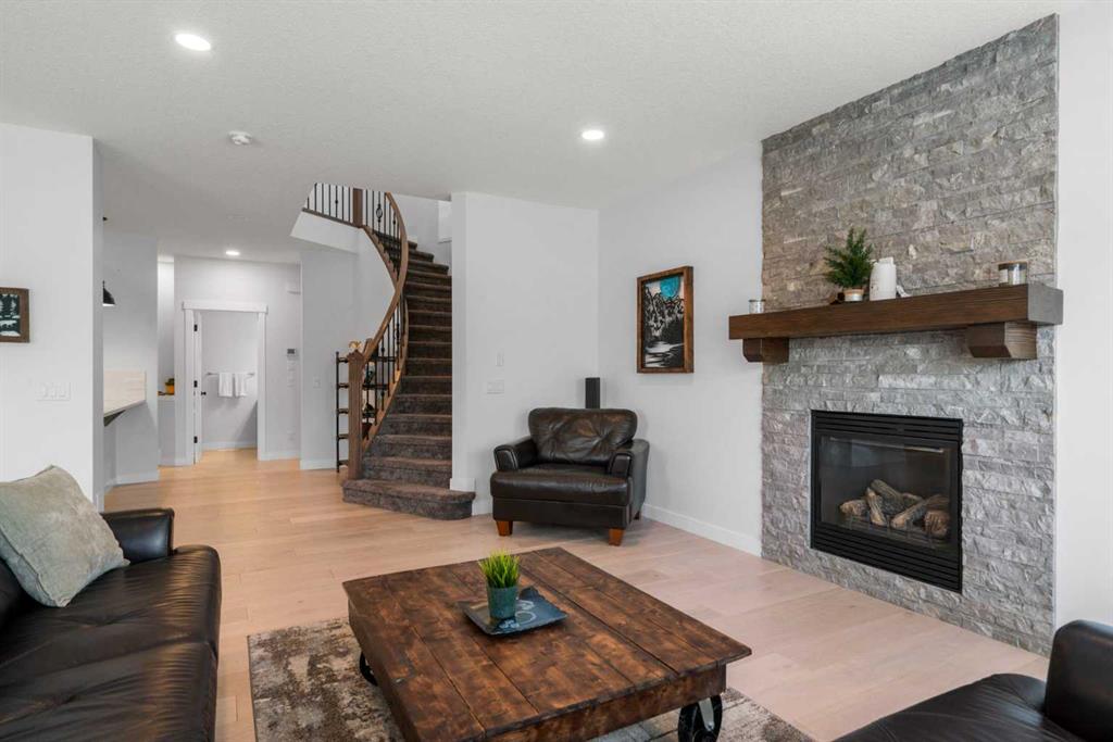 Picture for 99 Ridge View Close 