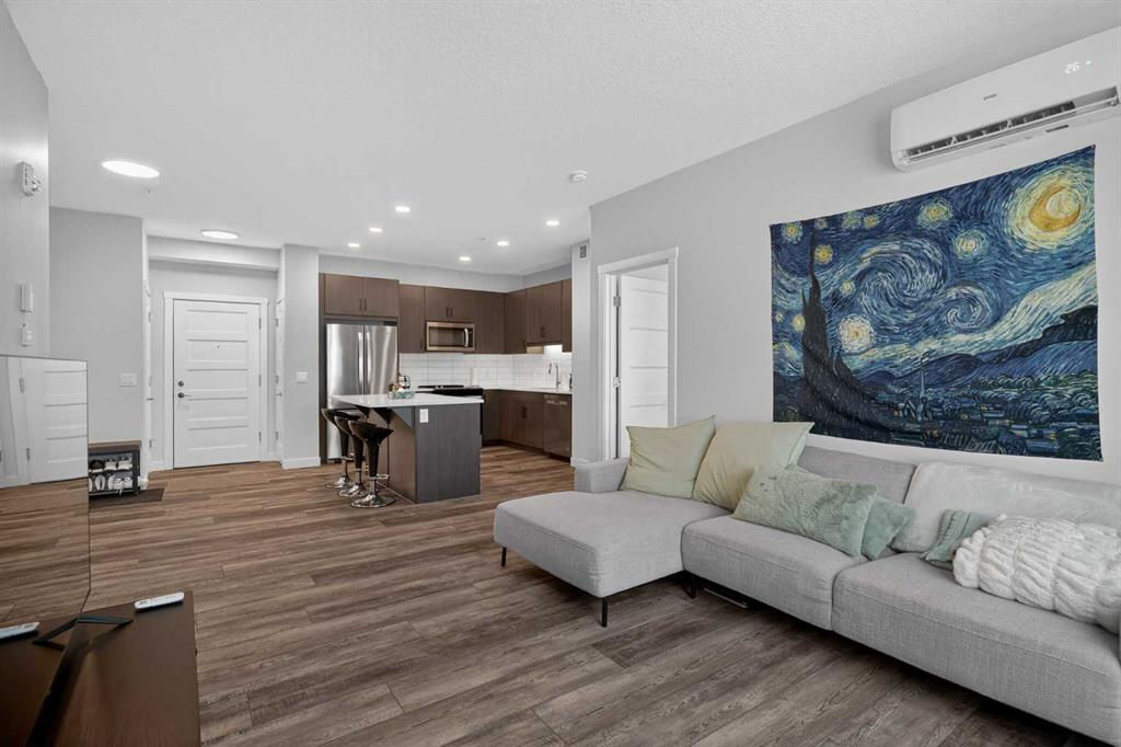 Picture for 301, 55 Wolf Hollow Crescent SE