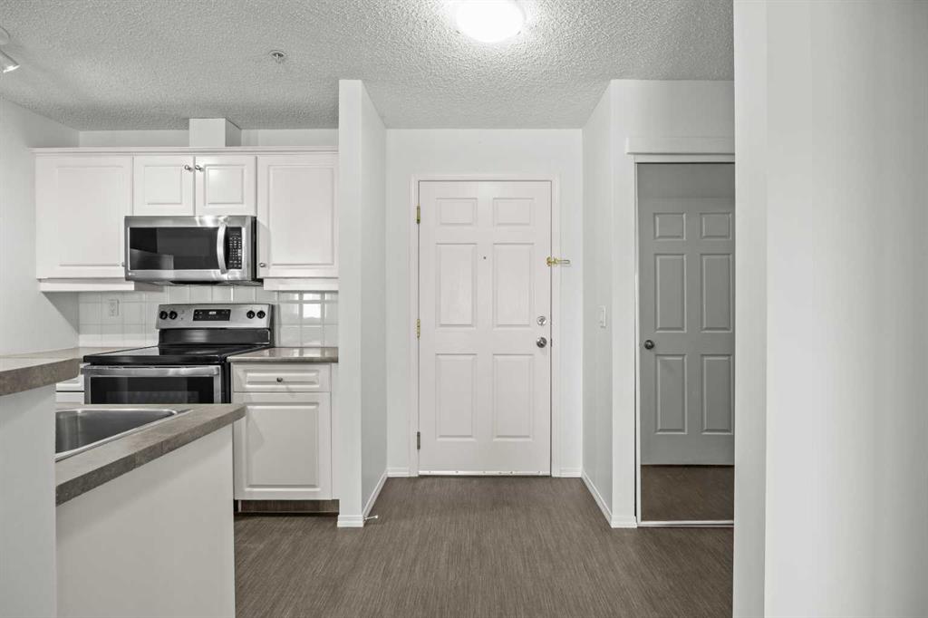 Picture for 209, 260 Shawville Way SE
