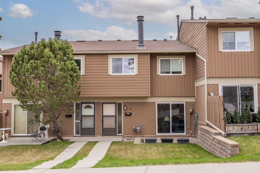Picture for 8, 4940 39 Avenue SW