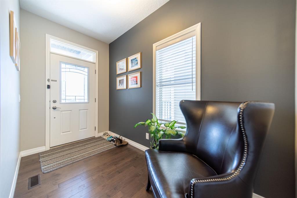 Picture for 98 Mahogany Passage SE