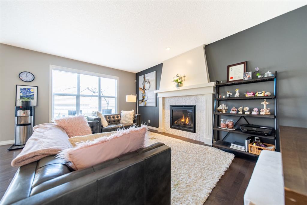 Picture for 98 Mahogany Passage SE