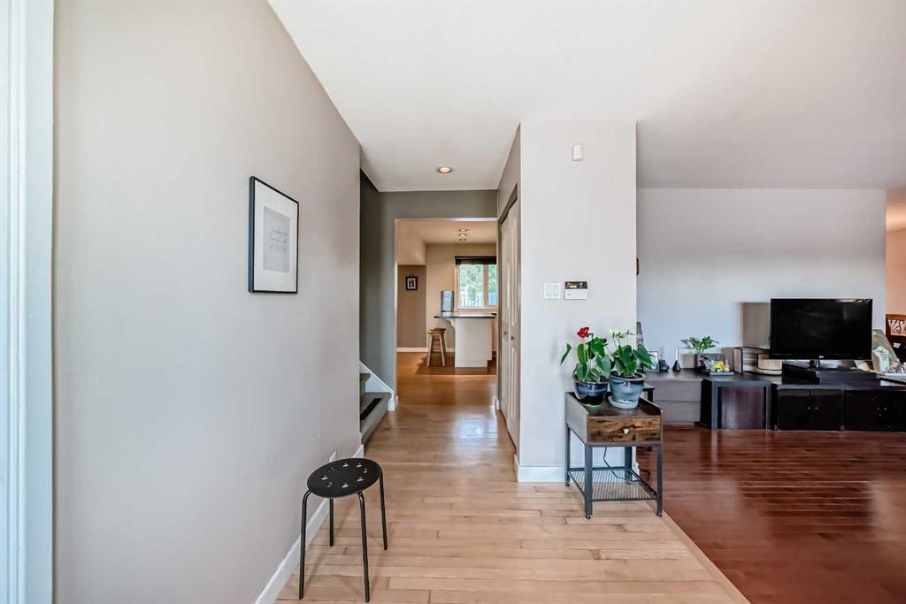 Picture for 1220 73 Avenue SW