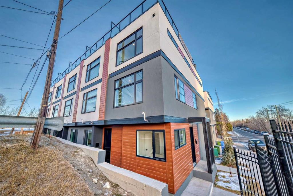 Picture for 2, 3404 8 Avenue SW