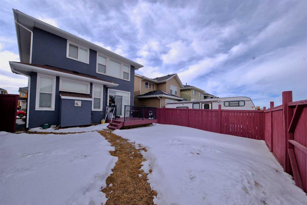 Picture for 18 Redstone Manor NE