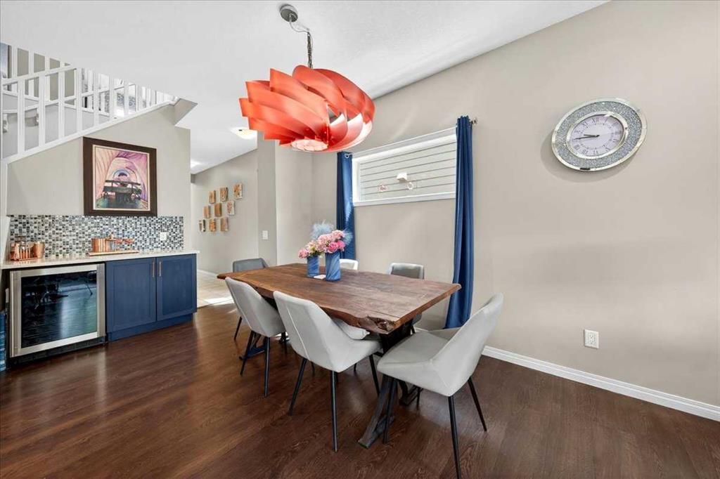 Picture for 36 Mahogany Row SE