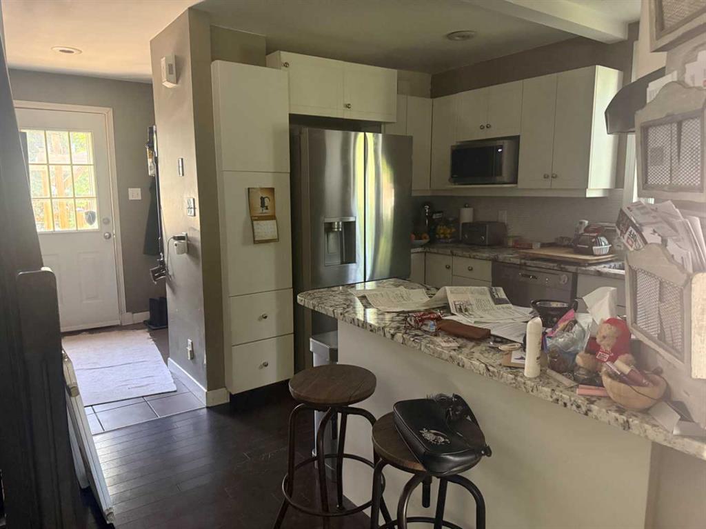 Picture for 1141 Regent Crescent NE