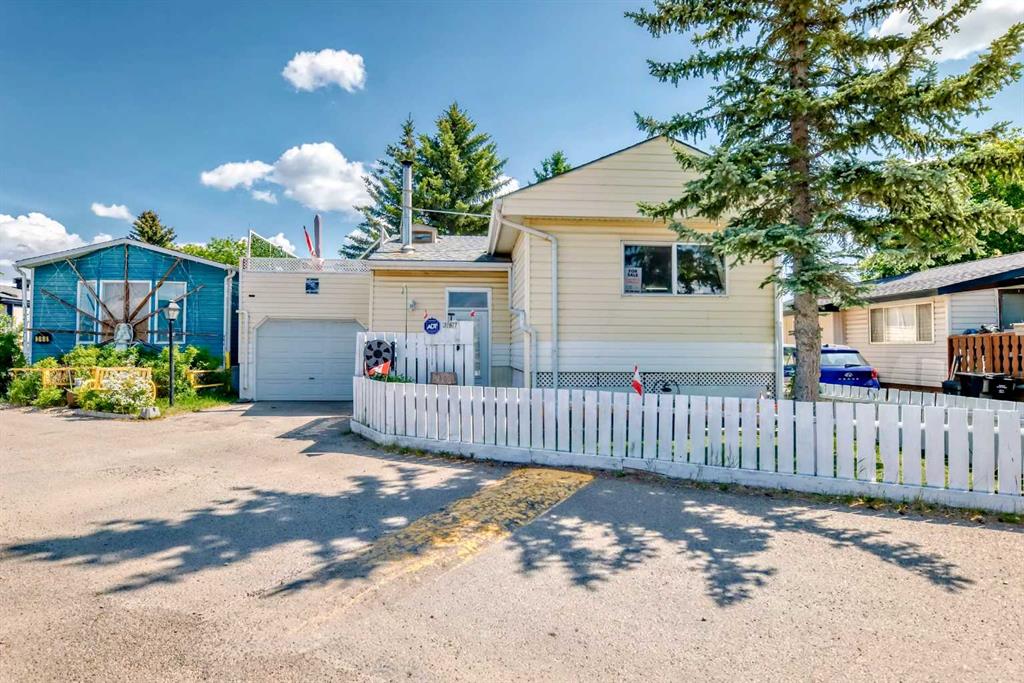 Picture for 367, 3223 83 Street NW