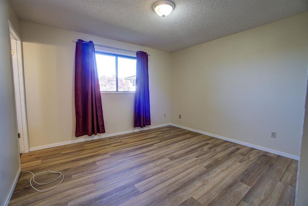 Picture for 22 Westrose Avenue  https://www.cirrealty.ca/reb/creb/75/A2263575_20.jpg