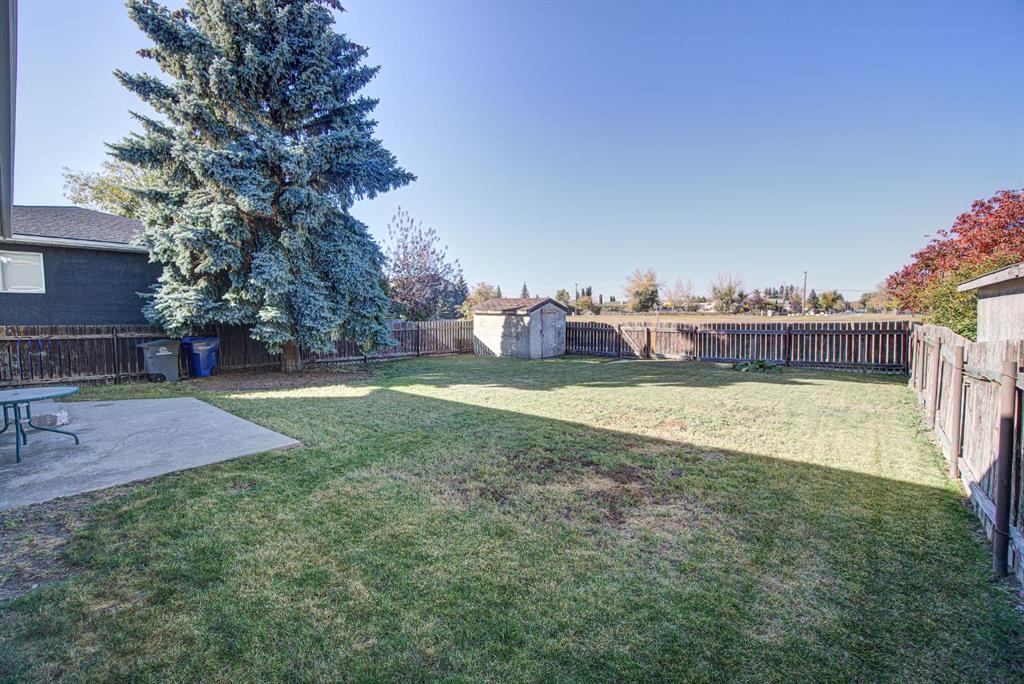 Picture for 22 Westrose Avenue  https://www.cirrealty.ca/reb/creb/75/A2263575_38.jpg