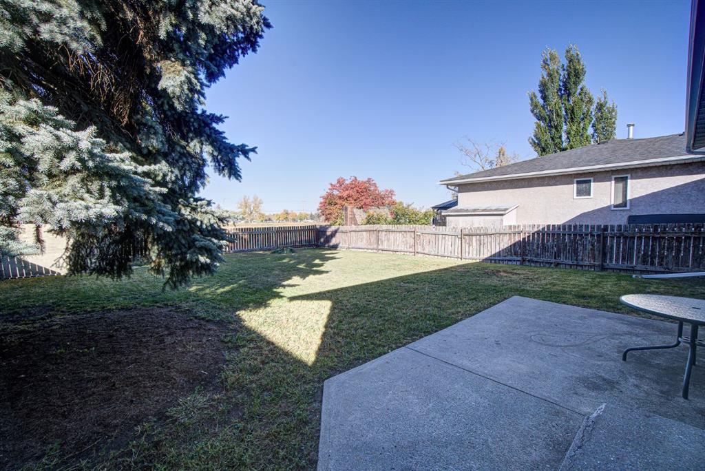 Picture for 22 Westrose Avenue  https://www.cirrealty.ca/reb/creb/75/A2263575_39.jpg