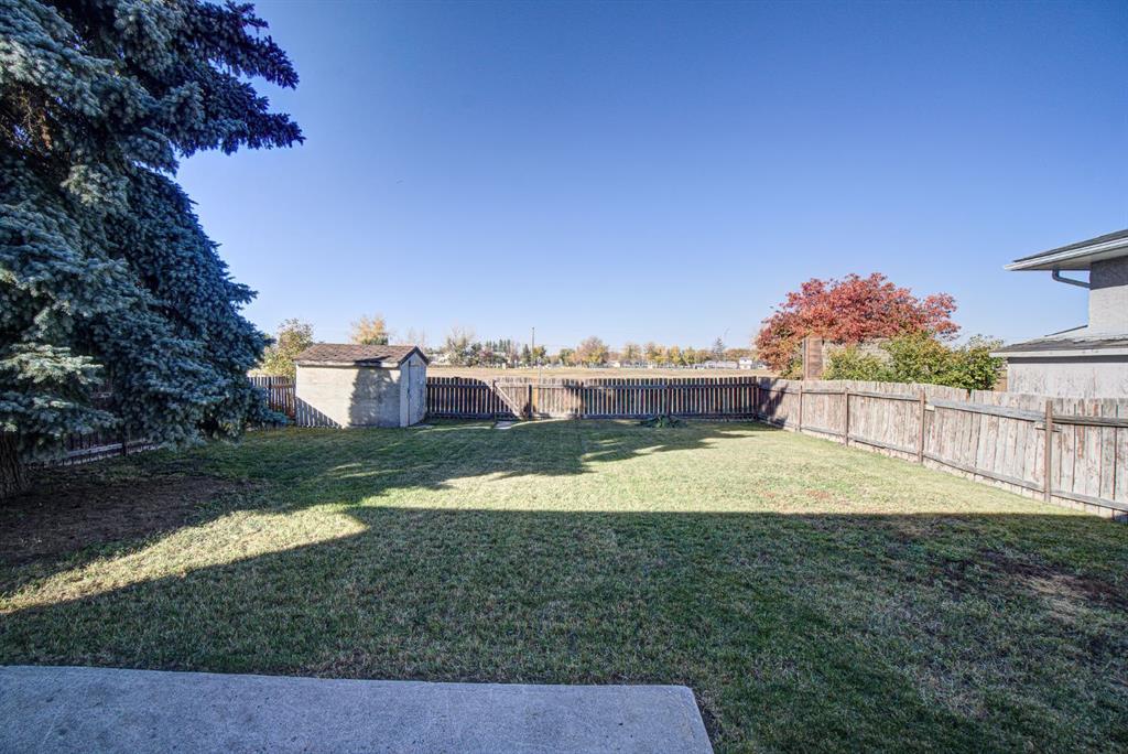 Picture for 22 Westrose Avenue  https://www.cirrealty.ca/reb/creb/75/A2263575_40.jpg