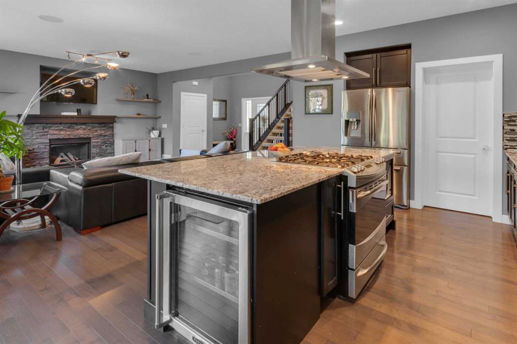 Picture for 51 Sunset Court  https://www.cirrealty.ca/reb/creb/75/A2266875_14.jpg