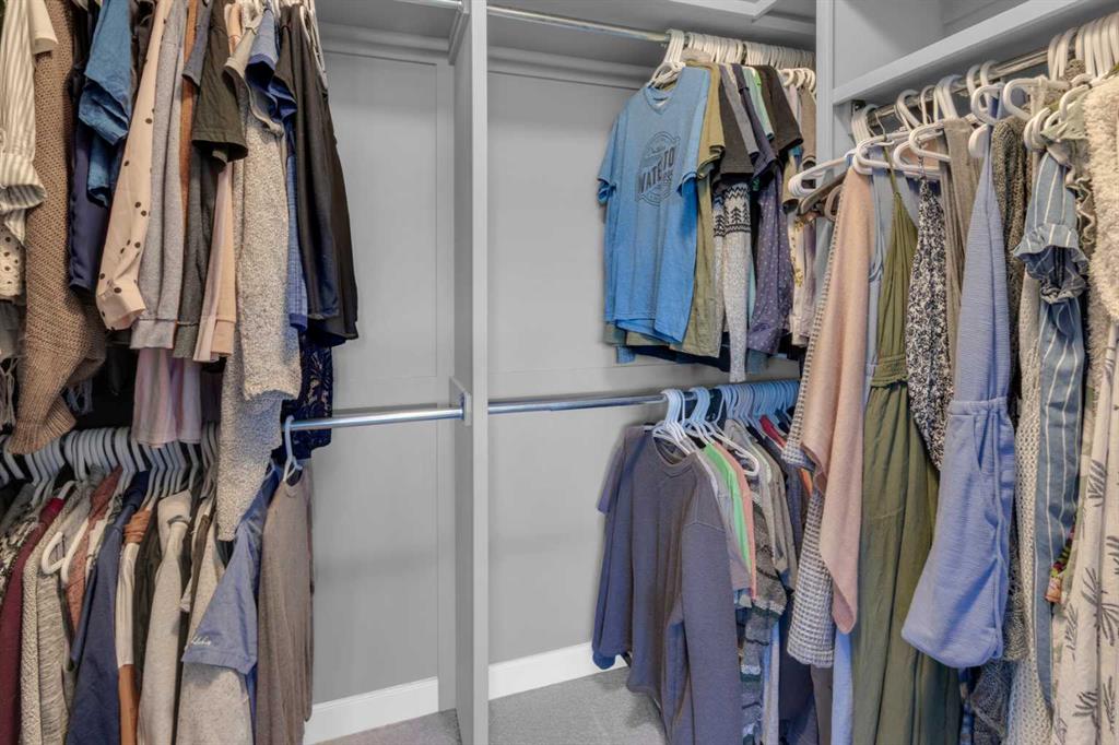 Picture for 51 Sunset Court  https://www.cirrealty.ca/reb/creb/75/A2266875_24.jpg