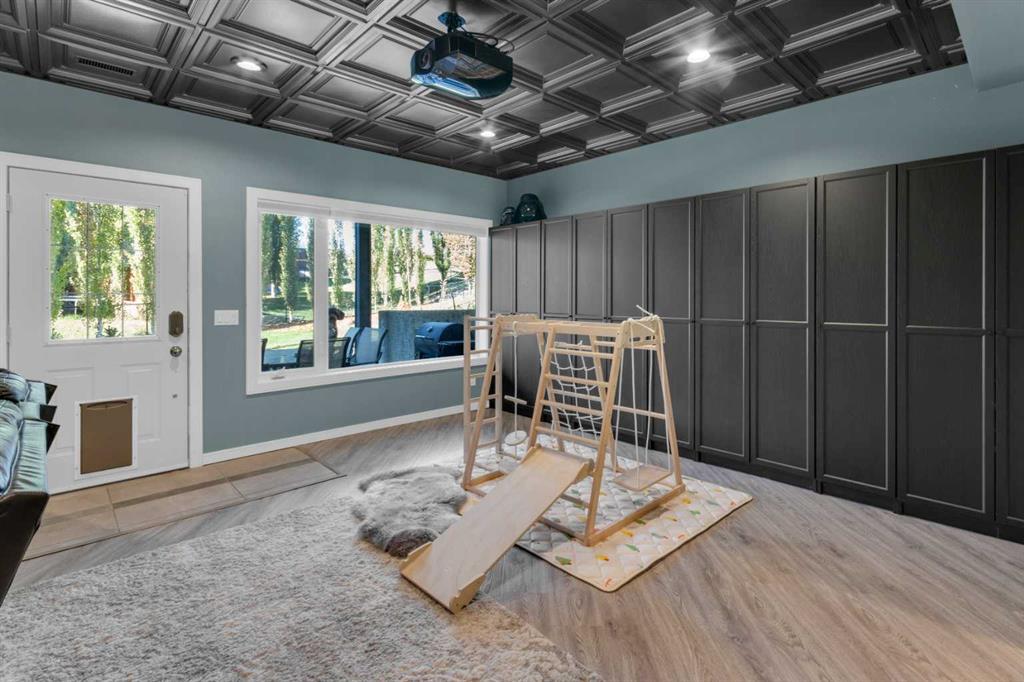 Picture for 51 Sunset Court  https://www.cirrealty.ca/reb/creb/75/A2266875_26.jpg