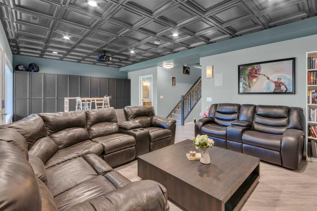 Picture for 51 Sunset Court  https://www.cirrealty.ca/reb/creb/75/A2266875_28.jpg