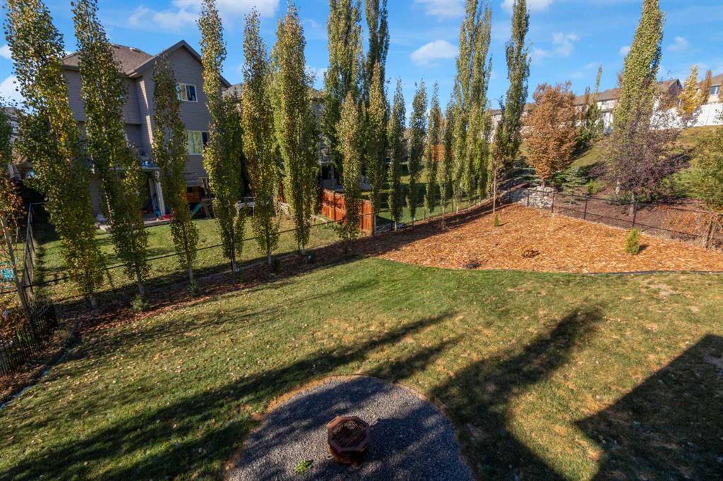 Picture for 51 Sunset Court  https://www.cirrealty.ca/reb/creb/75/A2266875_31.jpg