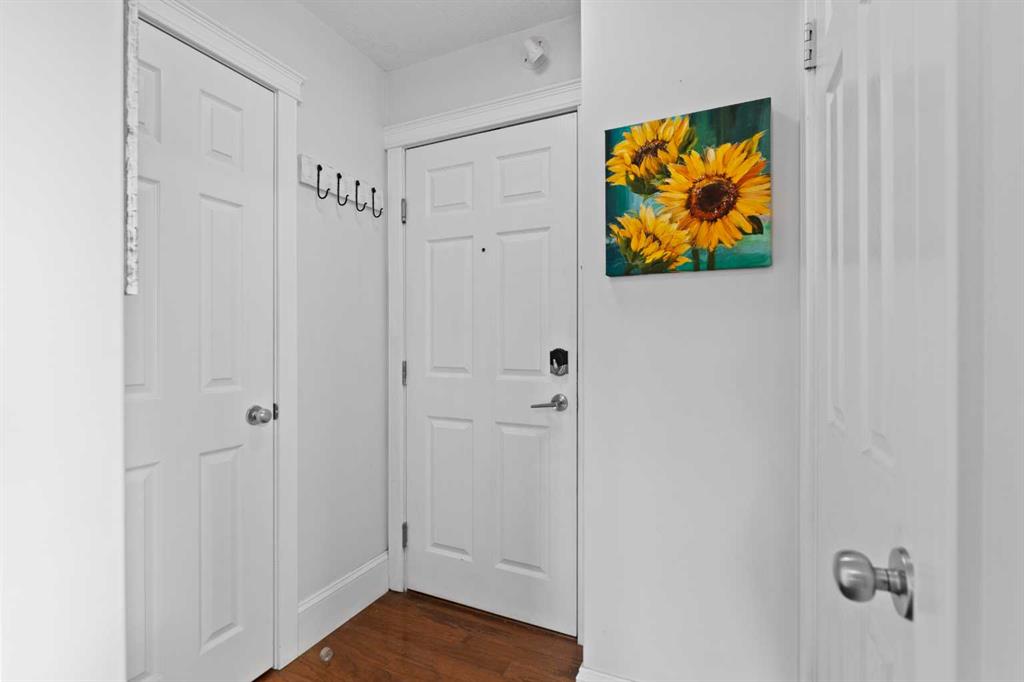 Picture for 403, 525 22 Avenue SW